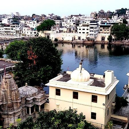 Hotel Shiv Palace Udaipur Exterior foto