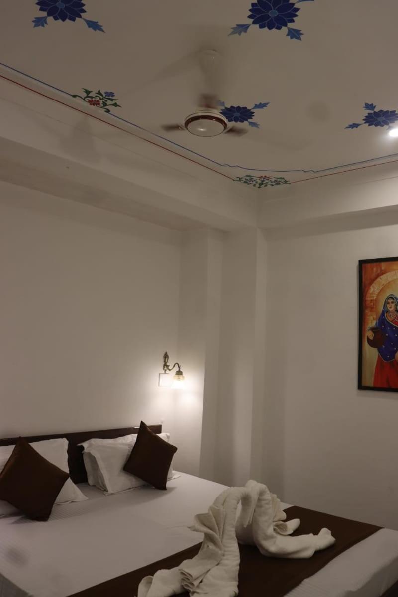 Hotel Shiv Palace Udaipur Exterior foto